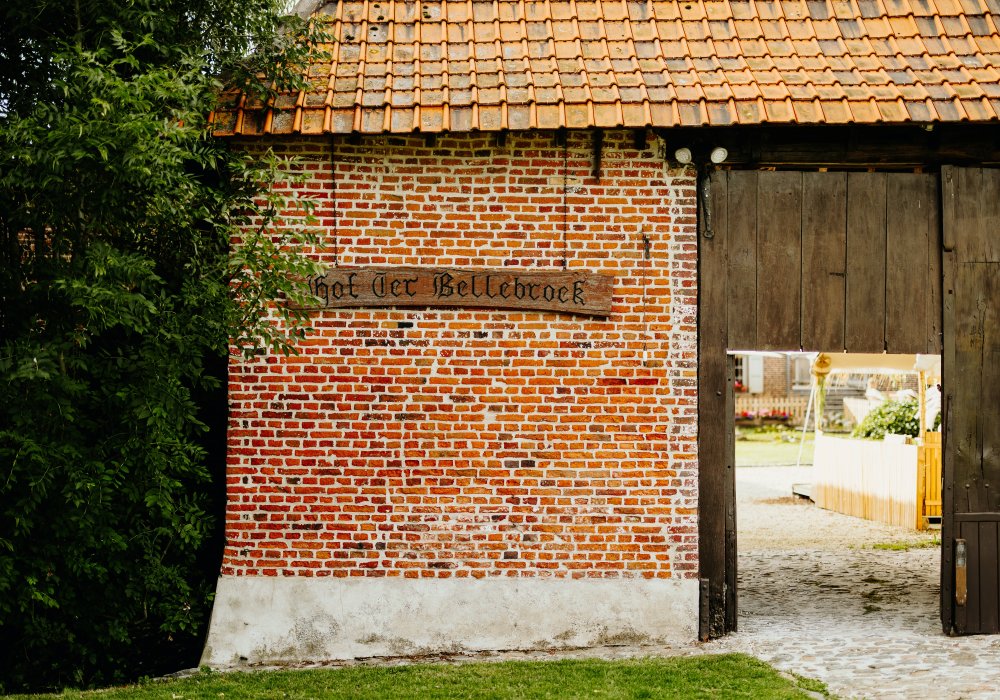 Slider gallery image